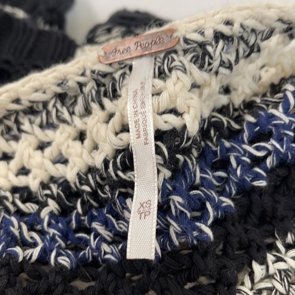 Free people knitted bohemian top size XS - Picture 7 of 9